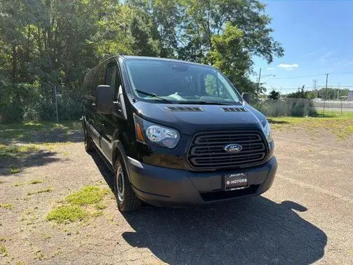2018 Ford Transit Passenger Wagon XL RWD photo