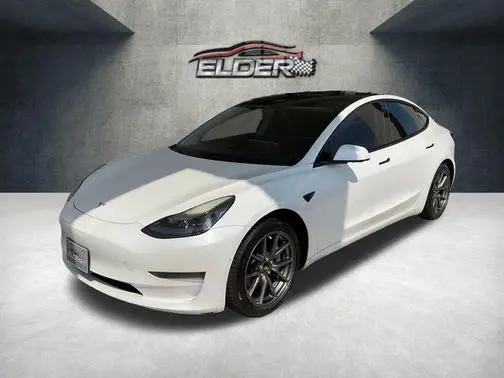 2021 Tesla Model 3 Standard Range Plus RWD photo
