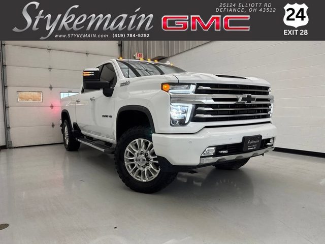 2020 Chevrolet Silverado 3500HD High Country 4WD photo