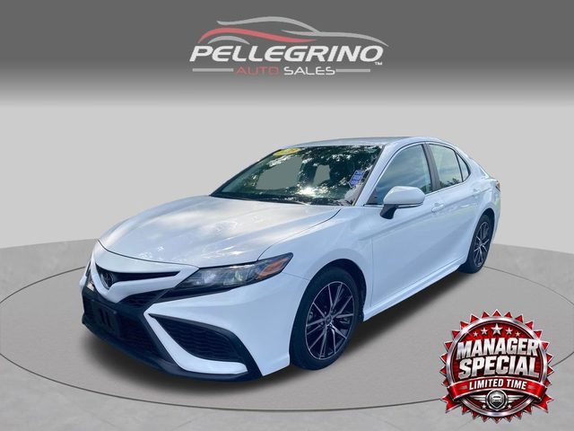2023 Toyota Camry SE FWD photo