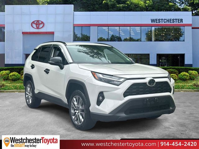 2022 Toyota RAV4 XLE Premium AWD photo