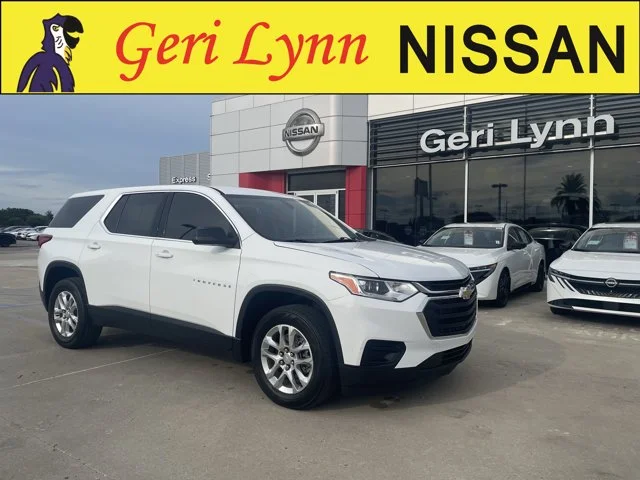 2021 Chevrolet Traverse LS FWD photo