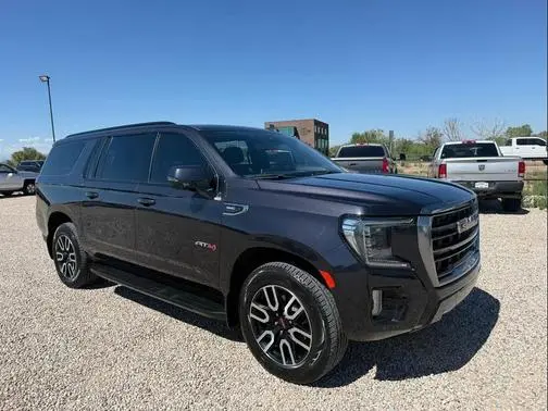 2023 GMC Yukon XL AT4 4WD photo