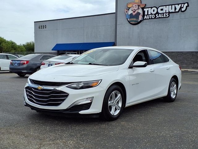 2022 Chevrolet Malibu LS FWD photo