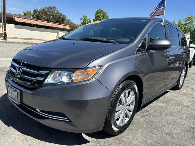 2017 Honda Odyssey SE FWD photo