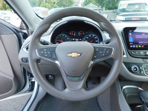 2021 Chevrolet Malibu LT FWD photo