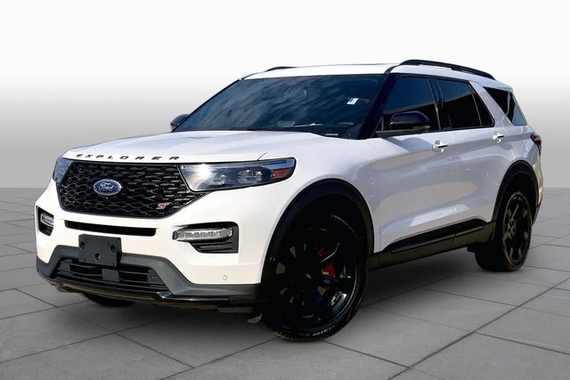 2022 Ford Explorer ST 4WD photo