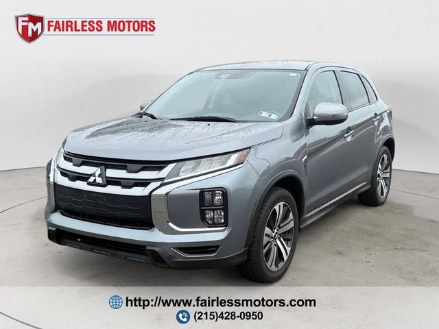 2023 Mitsubishi Outlander Sport SE 4WD photo