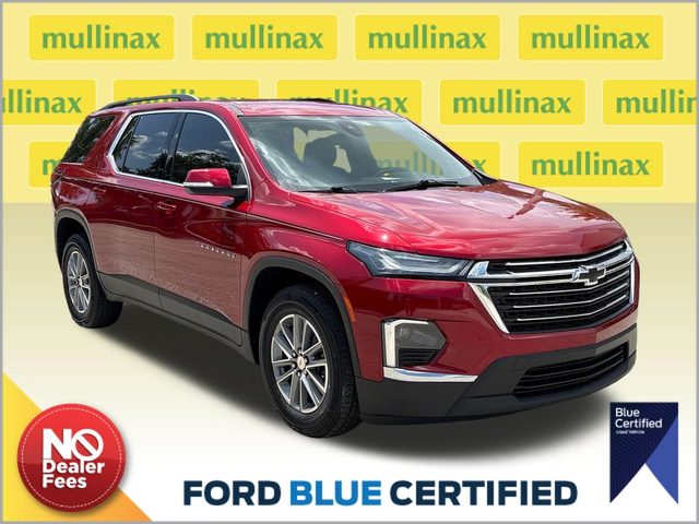 2022 Chevrolet Traverse LT Leather FWD photo