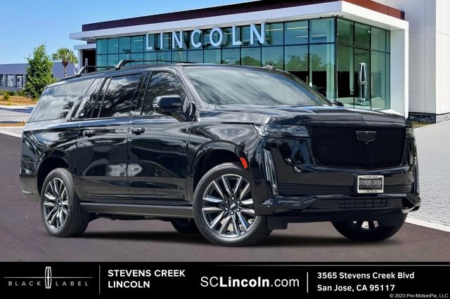 2022 Cadillac Escalade ESV Sport 4WD photo