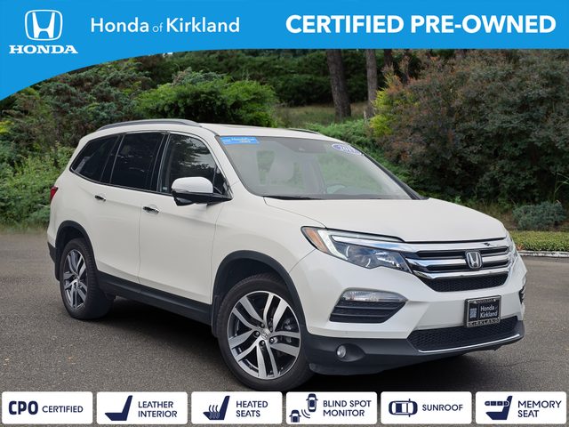 2017 Honda Pilot Touring AWD photo