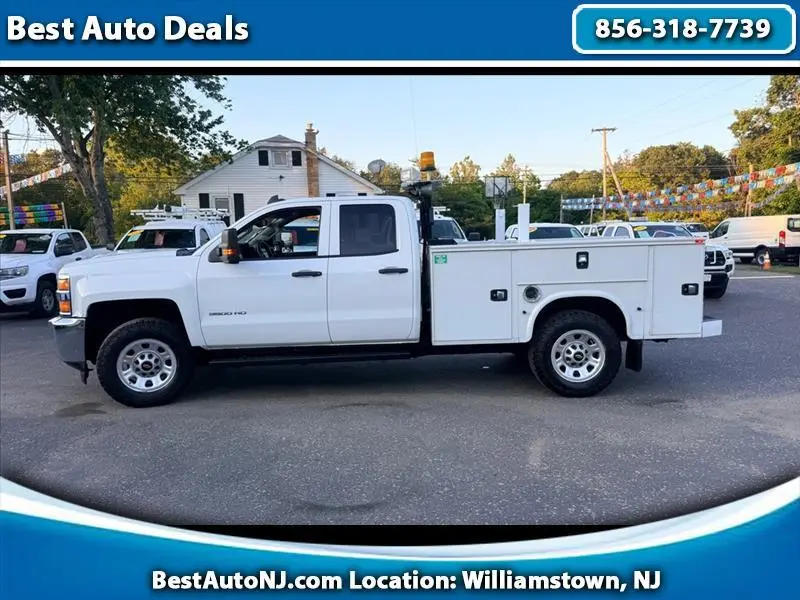 2018 Chevrolet Silverado 3500HD Work Truck 4WD photo