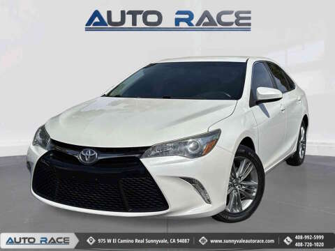 2015 Toyota Camry SE FWD photo