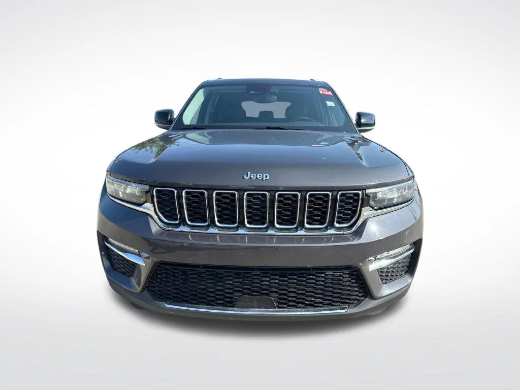 2023 Jeep Grand Cherokee Limited RWD photo