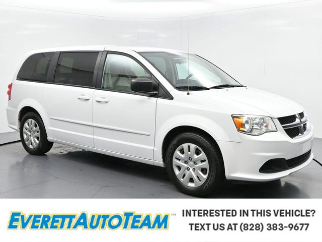 2017 Dodge Grand Caravan SE FWD photo