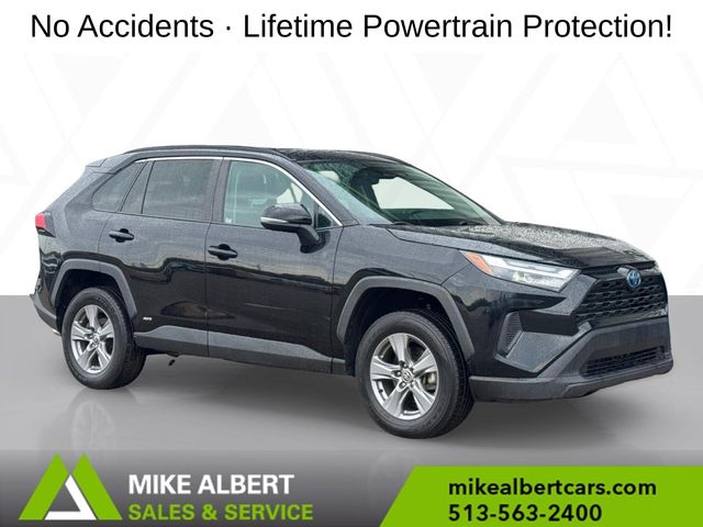 2022 Toyota RAV4 Hybrid XLE AWD photo