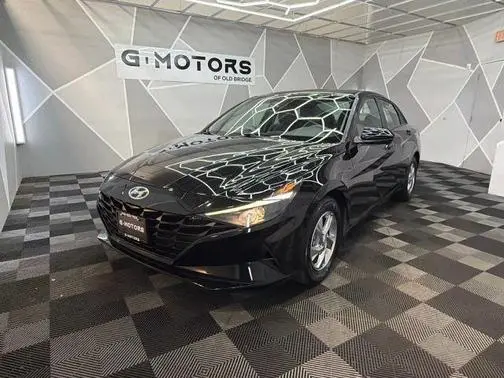 2021 Hyundai Elantra SE FWD photo
