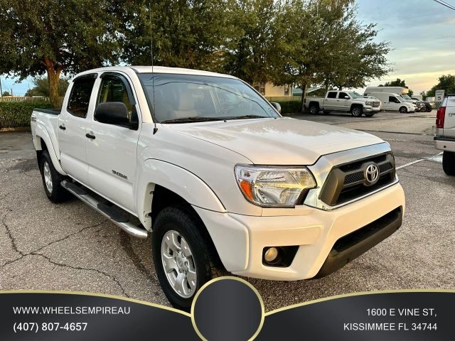 2015 Toyota Tacoma PreRunner RWD photo