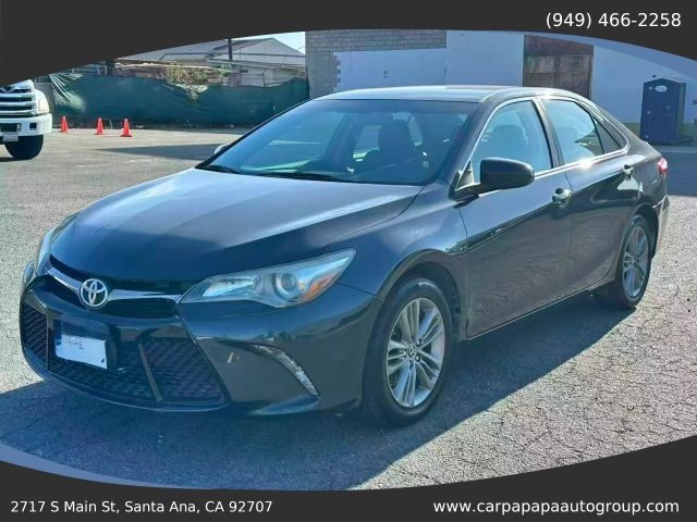 2016 Toyota Camry SE FWD photo