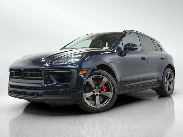 2023 Porsche Macan S AWD photo
