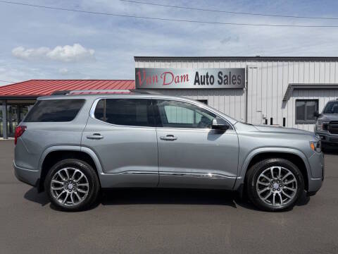 2023 GMC Acadia Denali AWD photo