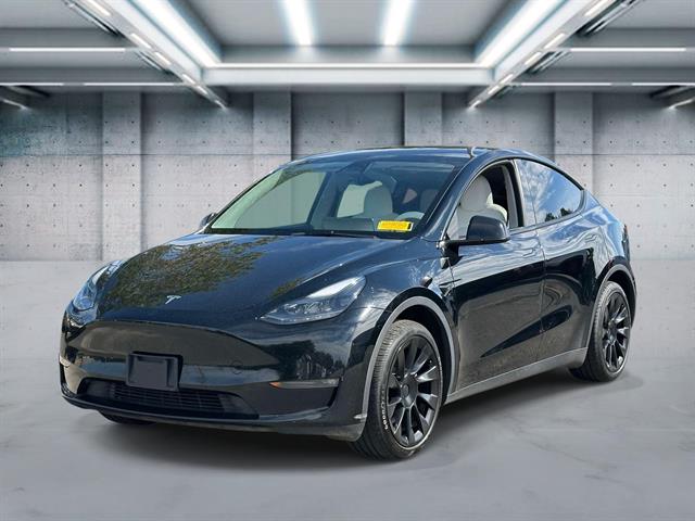 2023 Tesla Model Y Long Range AWD photo