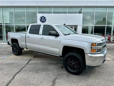 2019 Chevrolet Silverado 2500HD LT 4WD photo
