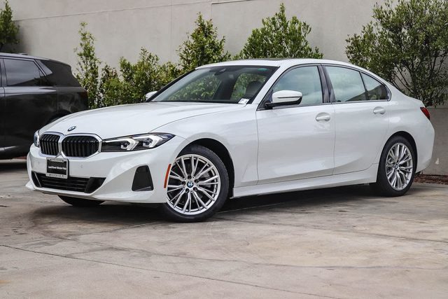 2023 BMW 3 Series 330i RWD photo