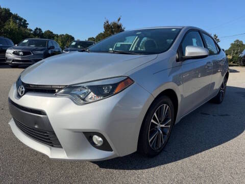 2016 Toyota Corolla LE Plus FWD photo