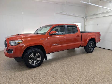 2017 Toyota Tacoma TRD Sport 4WD photo