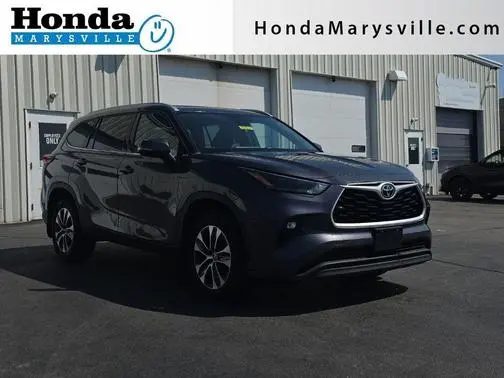 2022 Toyota Highlander XLE AWD photo