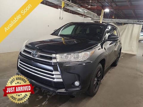 2019 Toyota Highlander LE AWD photo