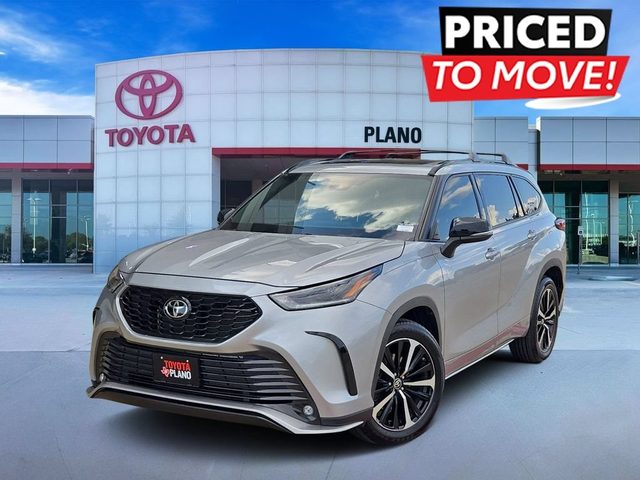 2022 Toyota Highlander XSE FWD photo