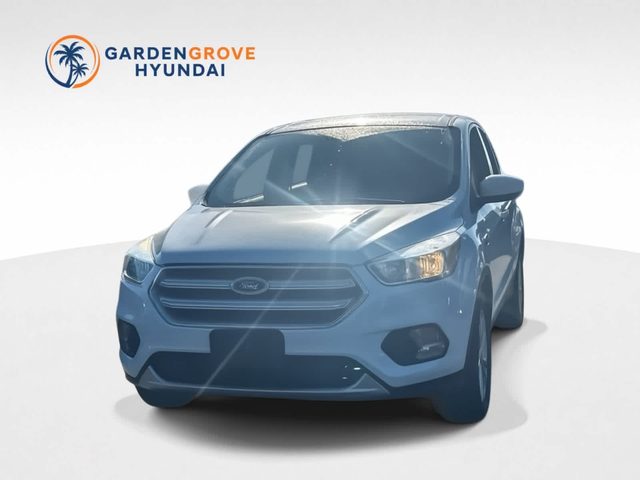 2019 Ford Escape SE FWD photo