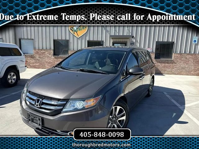2015 Honda Odyssey Touring FWD photo