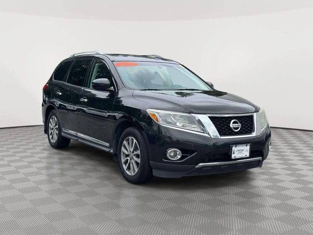 2016 Nissan Pathfinder SL 4WD photo