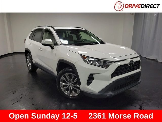 2020 Toyota RAV4 XLE Premium AWD photo