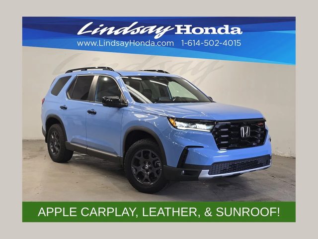 2023 Honda Pilot TrailSport AWD photo