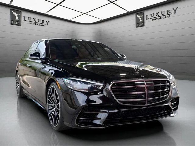 2023 Mercedes-Benz S-Class S 580 AWD photo