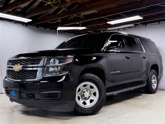 2016 Chevrolet Suburban Commercial 4WD photo