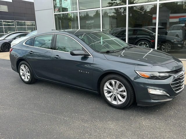 2021 Chevrolet Malibu LT FWD photo