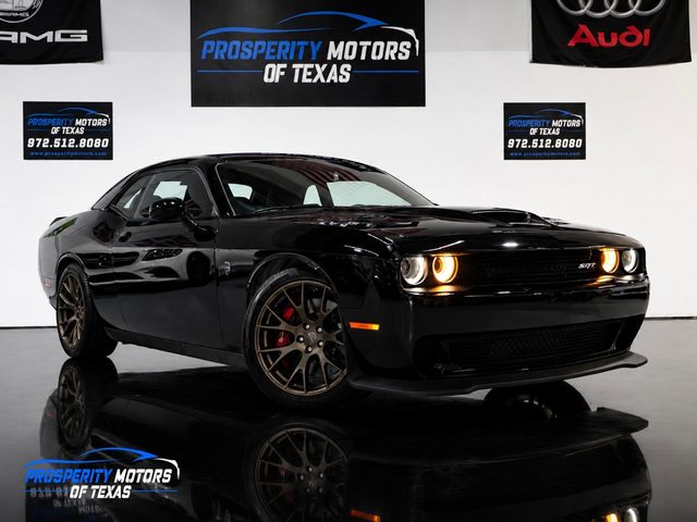 2016 Dodge Challenger SRT Hellcat RWD photo