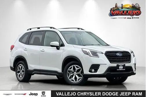 2023 Subaru Forester Premium AWD photo