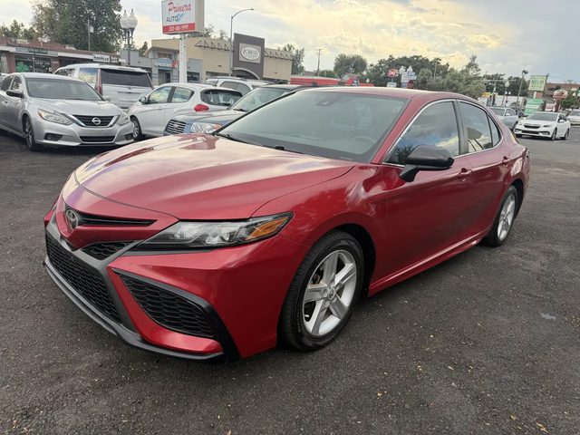2021 Toyota Camry SE FWD photo