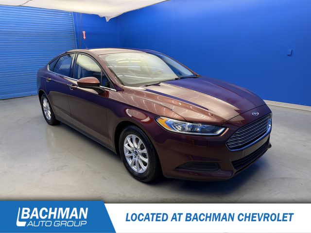 2015 Ford Fusion S FWD photo