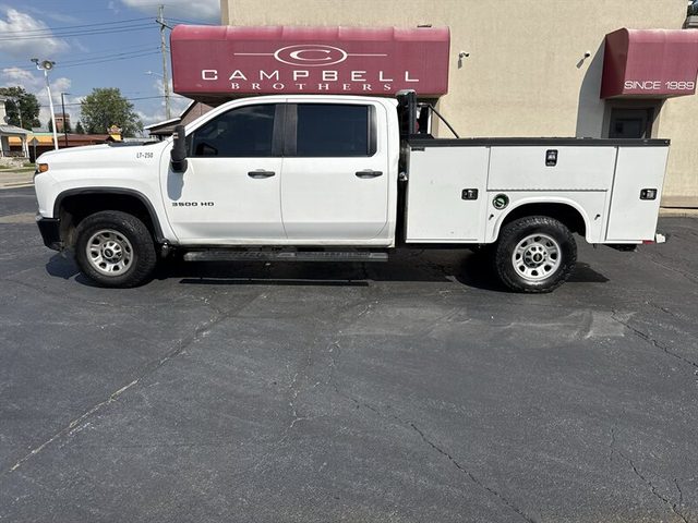 2022 Chevrolet Silverado 3500HD Work Truck 4WD photo
