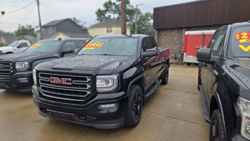 2017 GMC Sierra 1500 4WD photo
