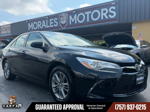2017 Toyota Camry SE FWD photo