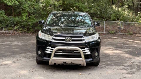 2017 Toyota Highlander AWD photo