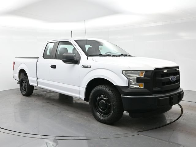 2015 Ford F-150 XL RWD photo